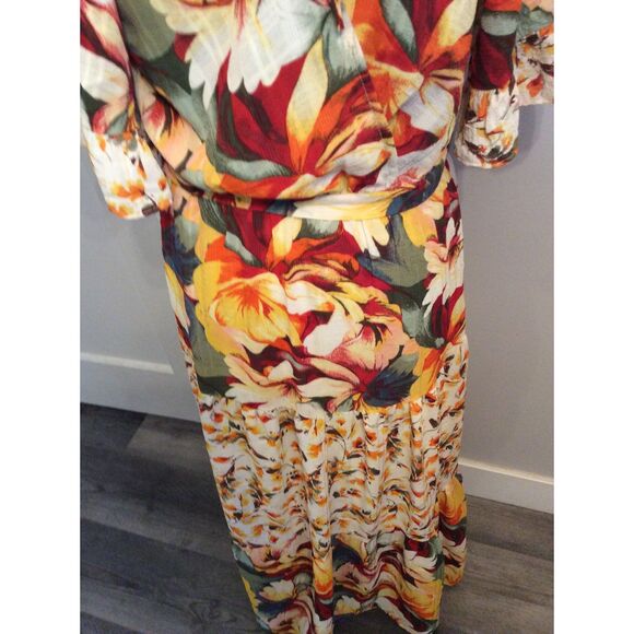 New NWT Figeroa Flower Flutter Sleeve Tiered Sunflower Floral Large Lined - Picture 5 of 9